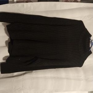 Collared black knitted sweater XXL
